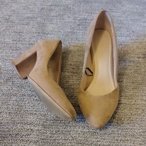 H&M Tan Suede Block Heel Shoes